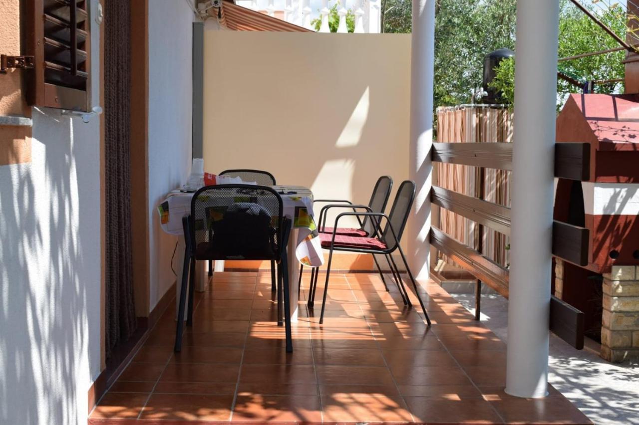 Apartmani Veronika נין מראה חיצוני תמונה