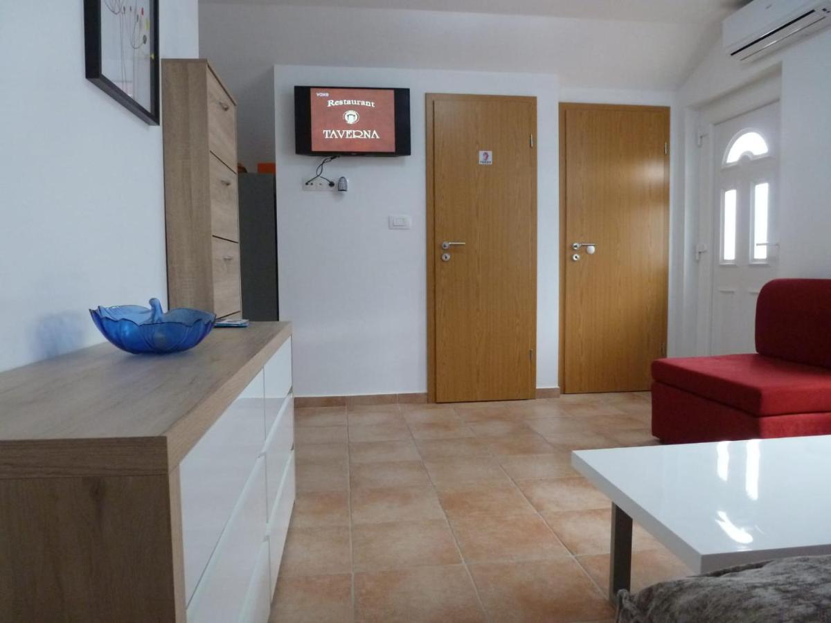 Apartmani Veronika נין מראה חיצוני תמונה
